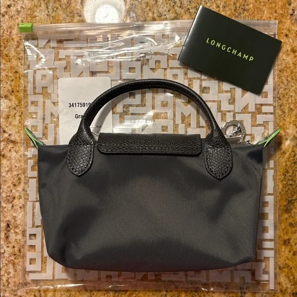 Longchamp Le Pilage Green Pouch with Strap and insert - Picture 6 of 16